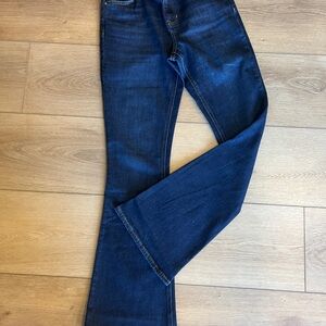 Elegant Indigo Boot Cut Women's Jeans